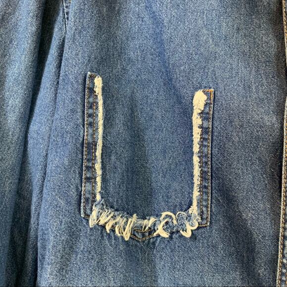 Sovereign Code Aztec Western Ombre Denim Long Sleeve Button Down Top - Picture 4 of 7